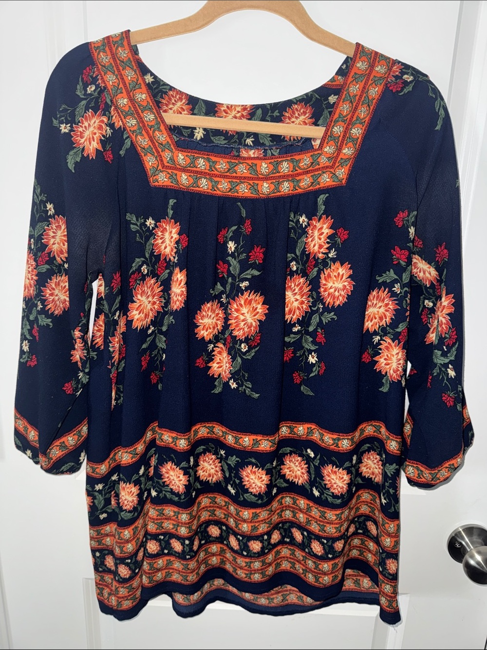 Source Unknown Navy Floral Tunic with Orange Trim Sz XL in EUC